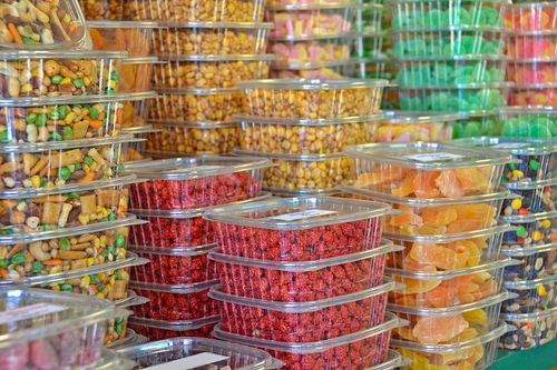 山东威海乳山的食品批发市场在哪里啊